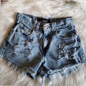 Levis high wasted shorts